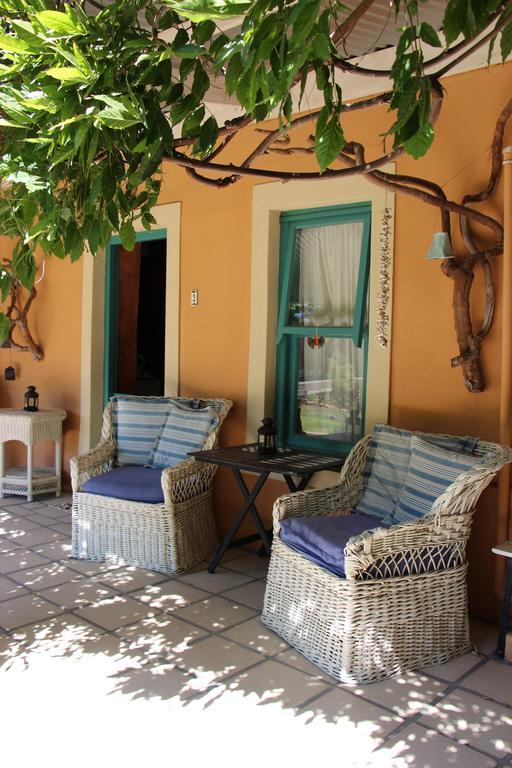 Hebron Guesthouse & Restaurant Citrusdal Kültér fotó